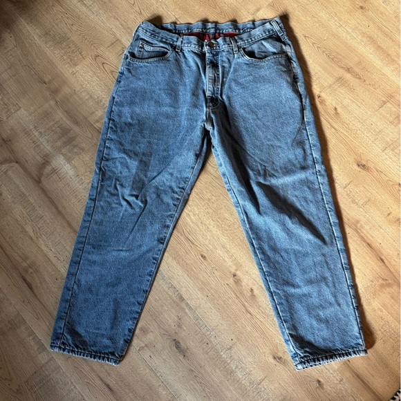 L.L. Bean Men's Relaxed Fit Red Flannel Lined Blue Jeans 42x30 - Picture 1 of 6